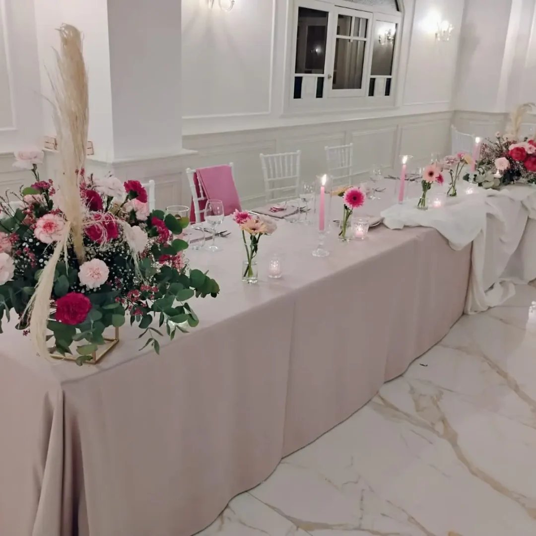 tavolo rosa